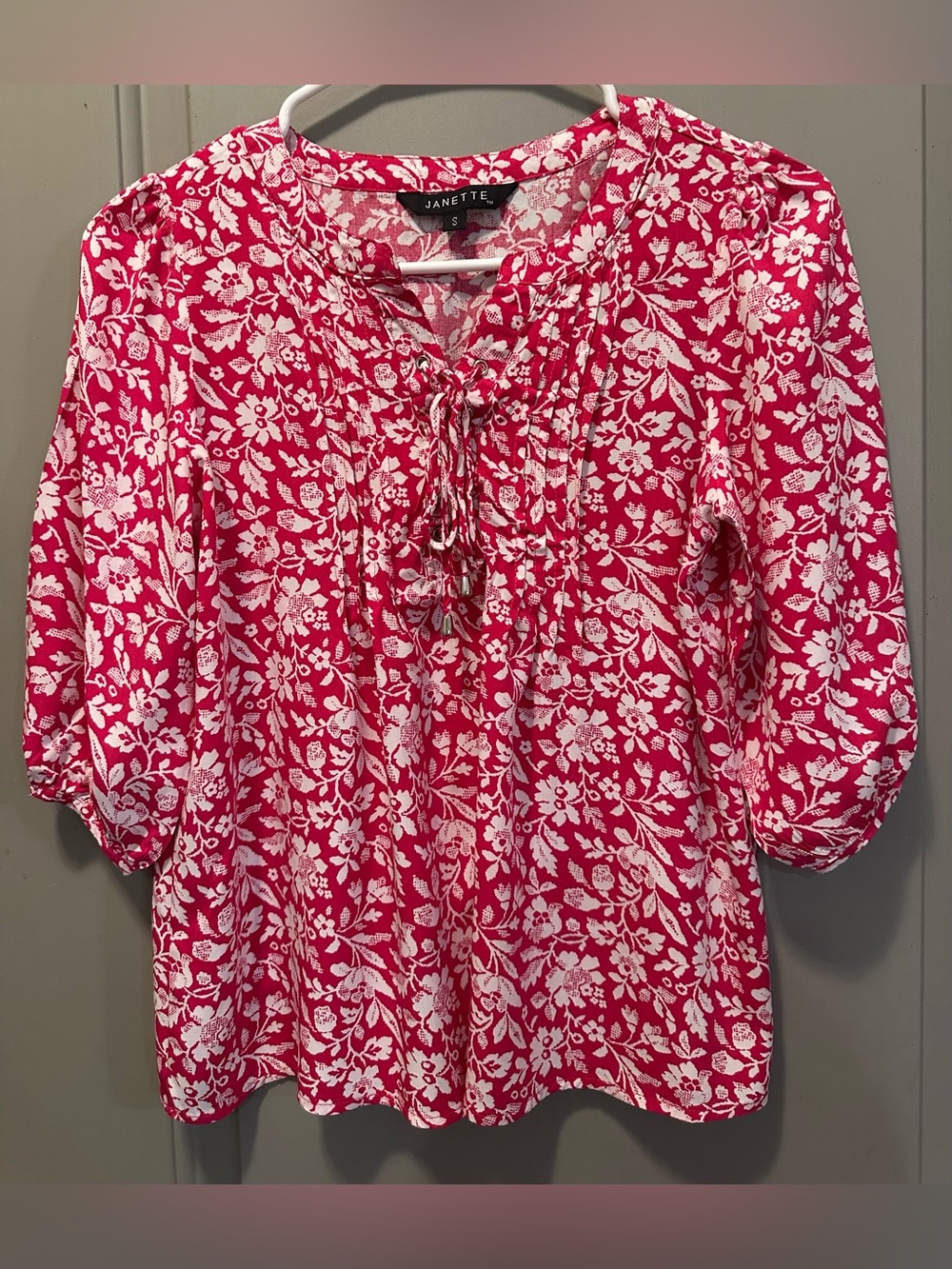 Janette Size S Pink/White Floral 3/4 Sleeve Blouse EUC
